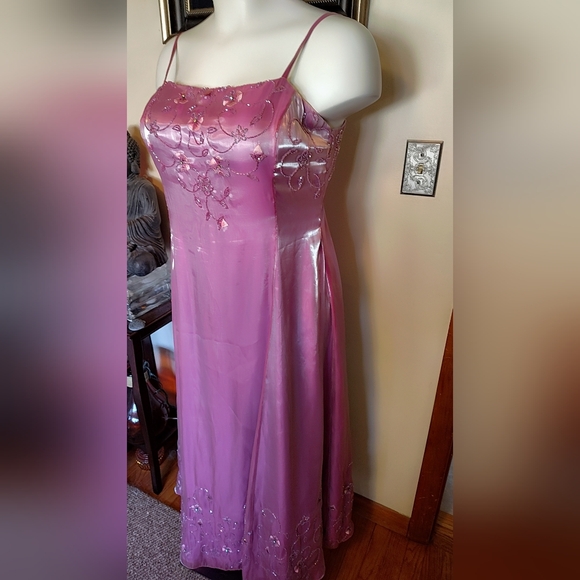 🌸 Nadine Pink Embroidered Dress – Junior Size 22 | Excellent Condition - Picture 8 of 16